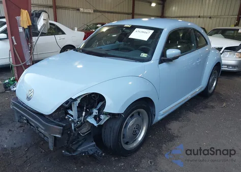 2012 Volkswagen Beetle 2.5L из США, поврежденный, VIN 3VWJP7AT3CM628859